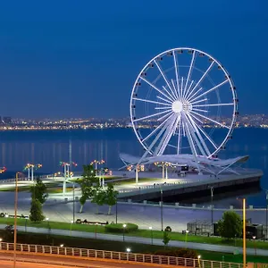 https://intourist-hotel-baku-autograph-collection.aboutbakuhotels.com