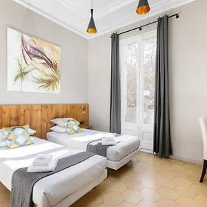 https://jardinets-guest-house.topbarcelonahotels.com